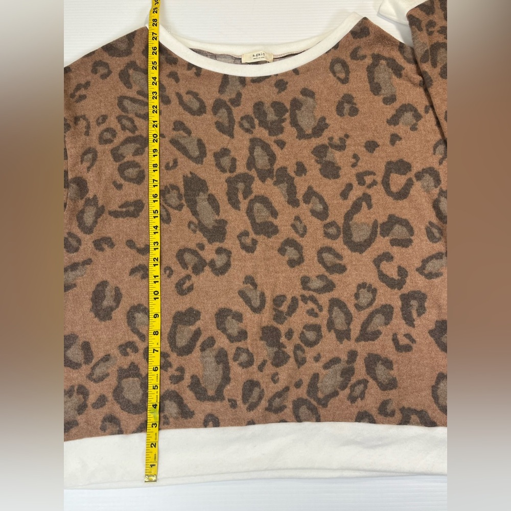 Again Made in USA Leopard Print Sweatshirt Oversized Neutral Pullover - Picture 4 of 7
